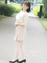みいな